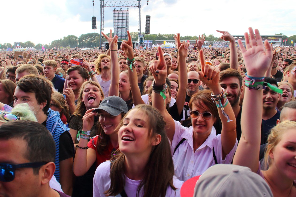 Fotos von Cro, Marteria, The XX Beatsteaks, AnnenMayKantereit, Wanda, LGoony u.a. – Zunge raus!
