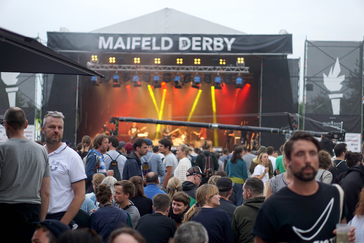 Alle Fotos zum kleinen aber feinen Festivalhighlight im Südenwesten. – Maifeld Derby. 