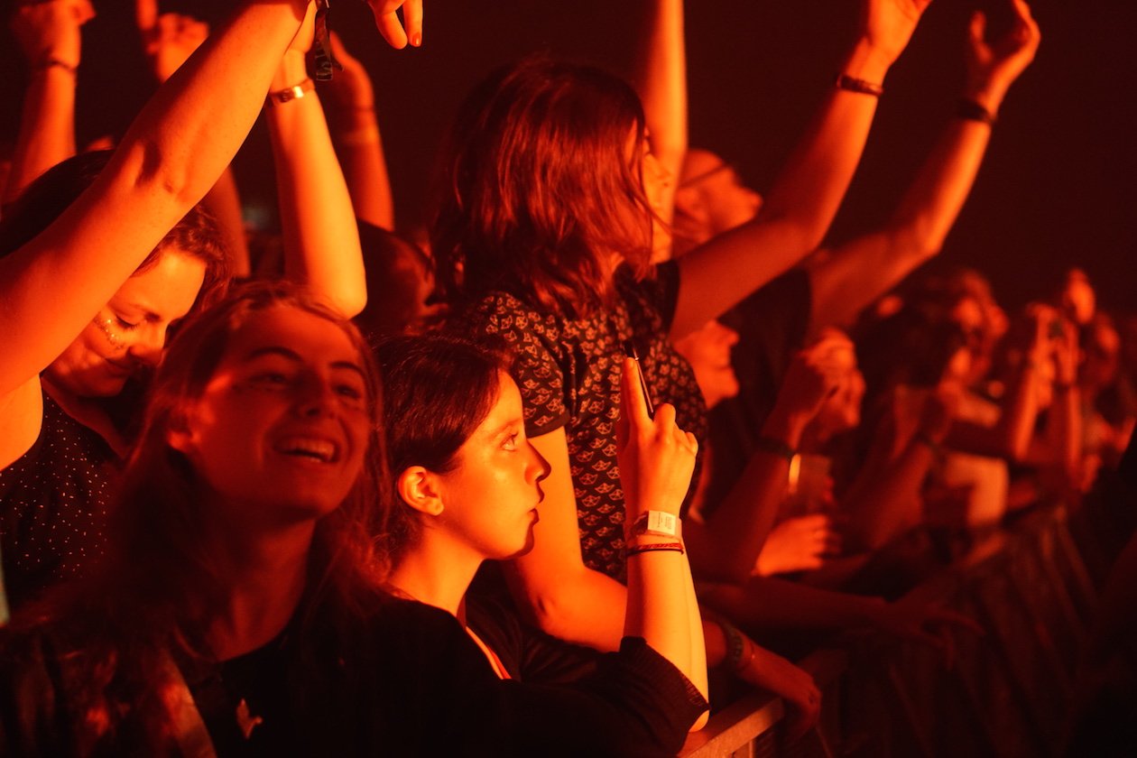 Alle Fotos zum kleinen aber feinen Festivalhighlight im Südenwesten. – Fans. 