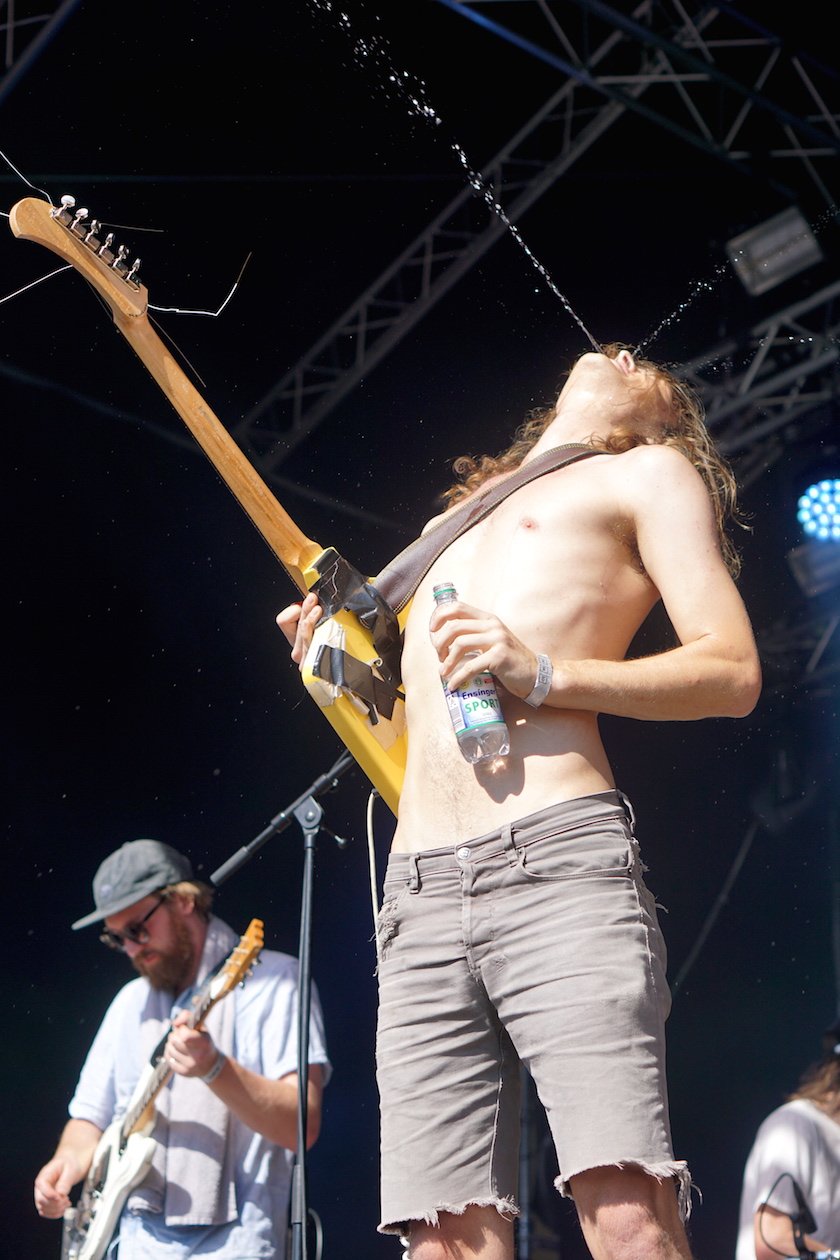 Alle Fotos zum kleinen aber feinen Festivalhighlight im Südenwesten. – King Gizzard & The Lizard Wizard.