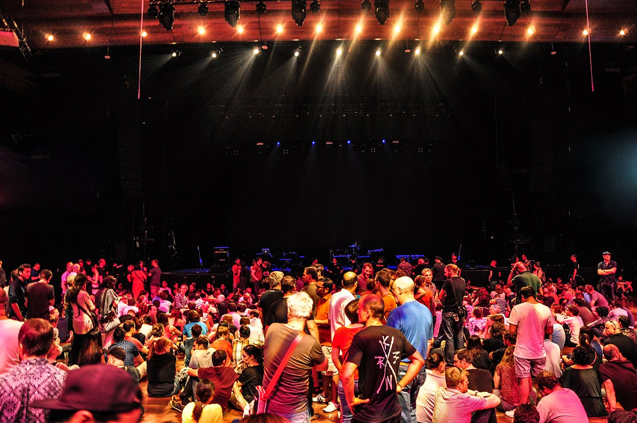 Fotos von Mogwai, Sigur Rós und viele Impressionen vom Montreux Jazz Festival 2016. – ...den Hauptsaal des Montreux Jazz.