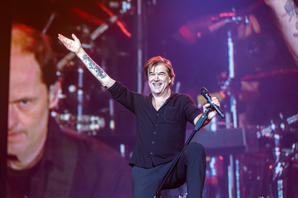 Blendende Aussichten: Foo Fighters, Die Toten Hosen, Kings Of Leon, Meshuggah, Apache 207, Architects u.v.a. rocken - und das Wetter spielt mit. – Genau: Die Toten Hosen!