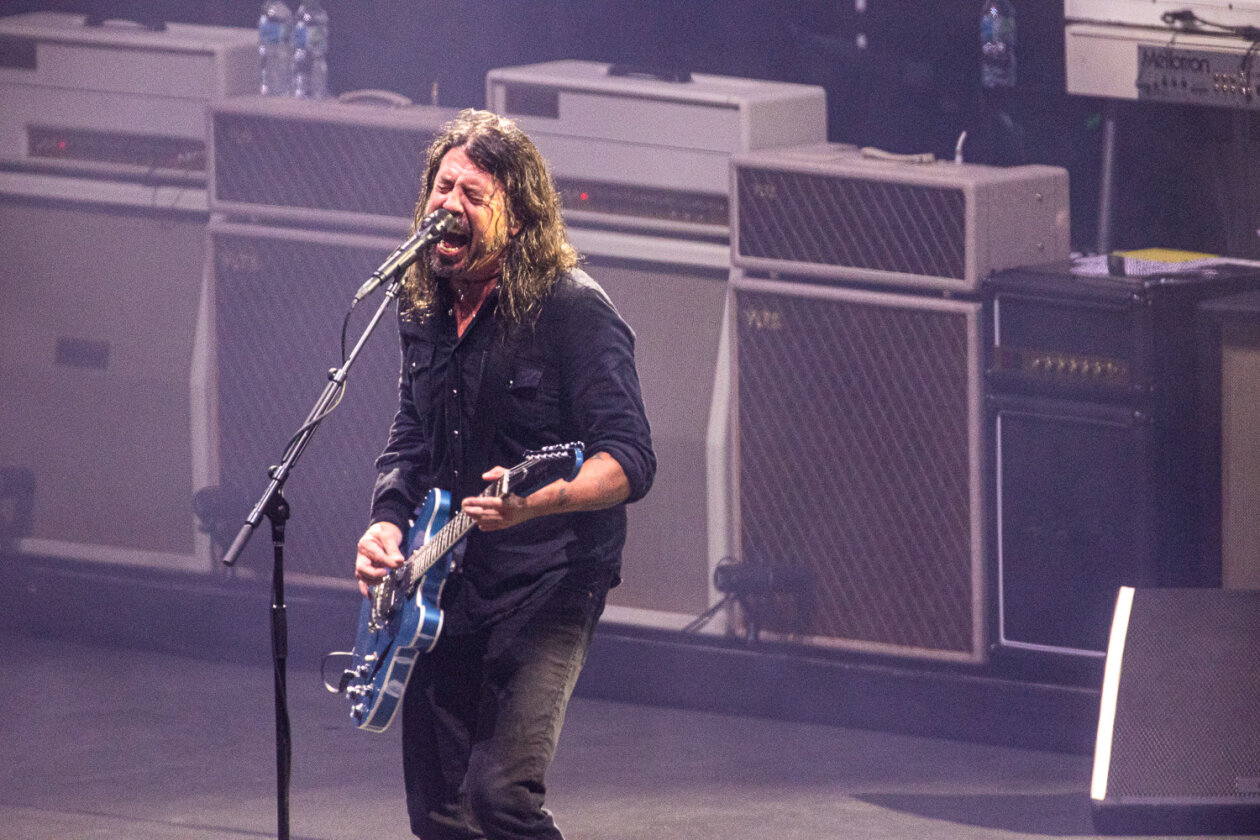 Blendende Aussichten: Foo Fighters, Die Toten Hosen, Kings Of Leon, Meshuggah, Apache 207, Architects u.v.a. rocken - und das Wetter spielt mit. – Mr. Dave Grohl!