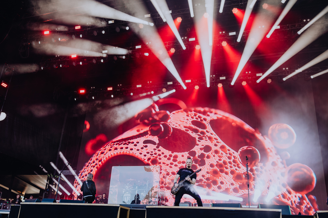 90.000 Fans und das Gelände ist brechend voll:  Volbeat, Electric Callboy, Papa Roach, Marteria, Within Temptation, Mastodon u.v.a. – Alter Bridge.