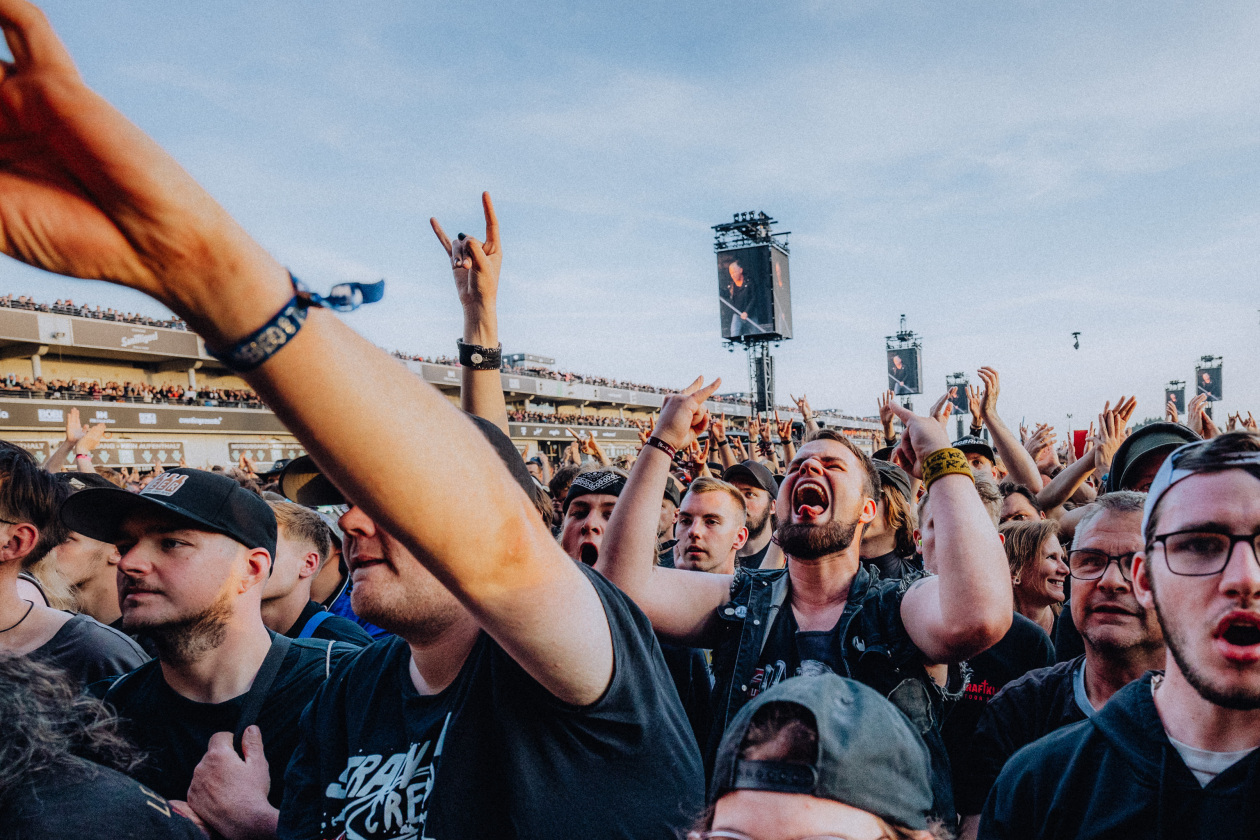 90.000 Fans und das Gelände ist brechend voll:  Volbeat, Electric Callboy, Papa Roach, Marteria, Within Temptation, Mastodon u.v.a. – Energie!