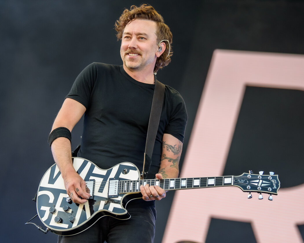 Strahlender Sonnenschein und 70.000 Parkrocker:innen feiern eine heiße Party mit Evanescence, Tenacious D, Kings Of Leon u.v.a. – Rise Against.