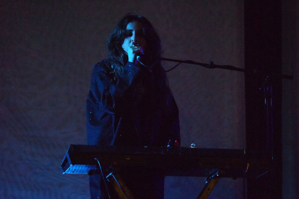 Aktuelle Fotos vom Festival in Barcelona – Beach House.