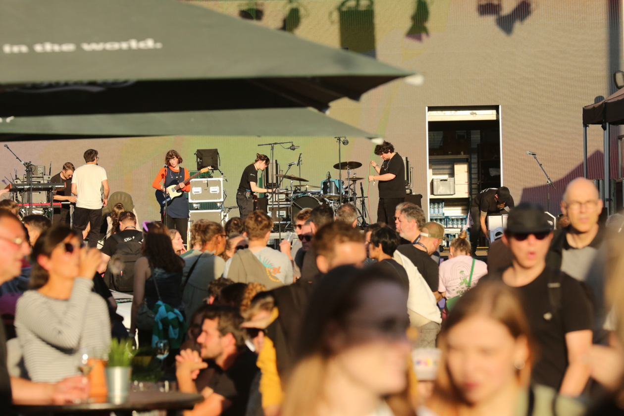 Vier Tage, 450 Bands aus 30 Nationen in über 70 Venues und 43.000 Fans. – Music everywhere.