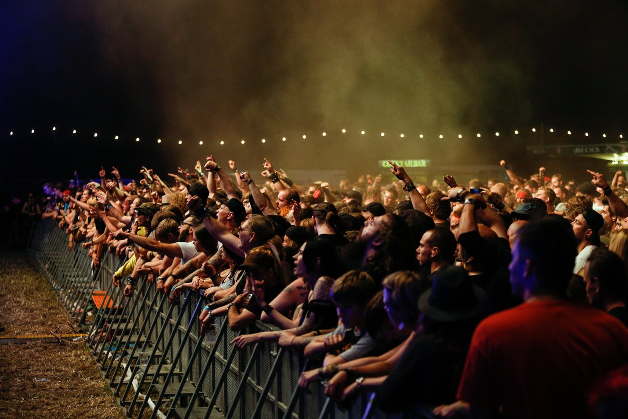 Fast 10.000 Besucher kamen am Wochenende nach Sulingen, um Airbourne, Limp Bizkit oder die Kassierer zu sehen. – Publikum