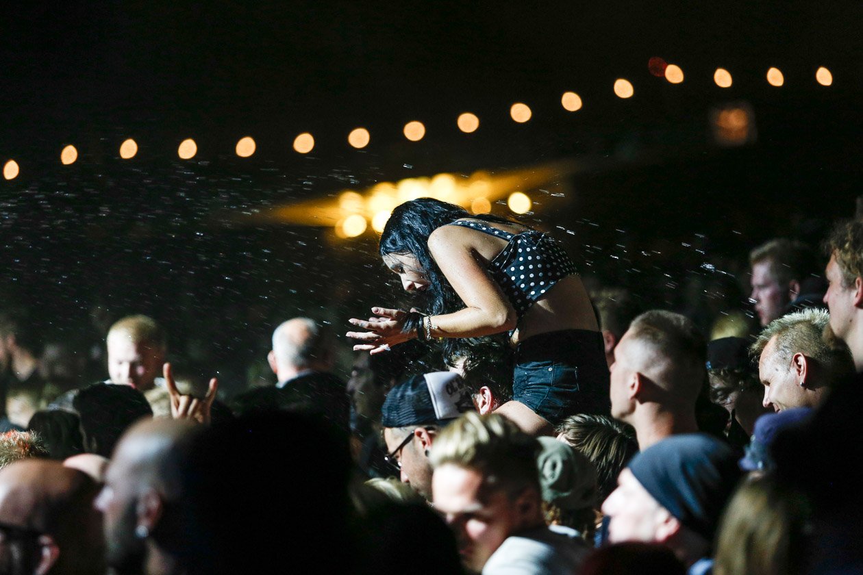 Fast 10.000 Besucher kamen am Wochenende nach Sulingen, um Airbourne, Limp Bizkit oder die Kassierer zu sehen. – Publikum