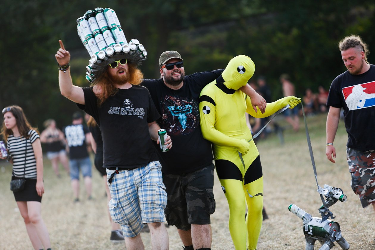 Fast 10.000 Besucher kamen am Wochenende nach Sulingen, um Airbourne, Limp Bizkit oder die Kassierer zu sehen. – Publikum