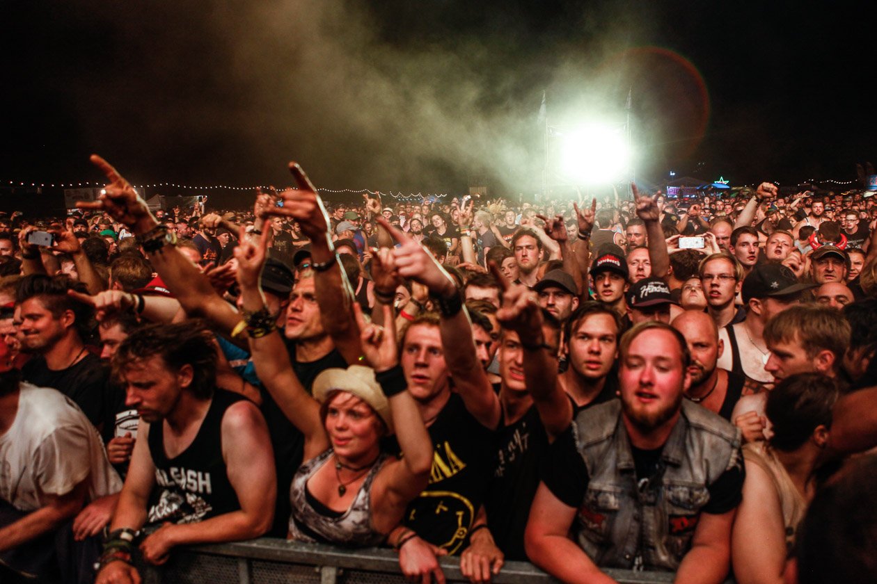 Fast 10.000 Besucher kamen am Wochenende nach Sulingen, um Airbourne, Limp Bizkit oder die Kassierer zu sehen. – Publikum