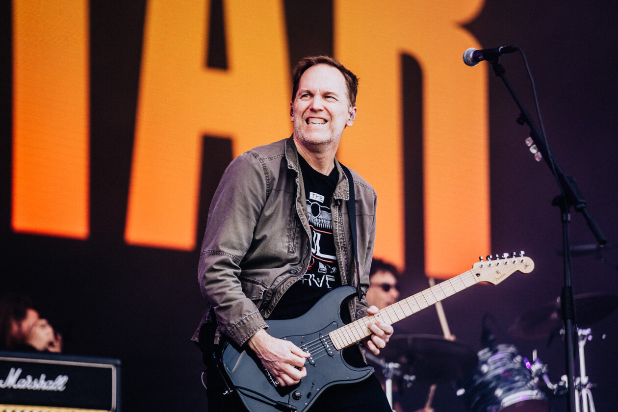 Rock am Ring läuft: Die Ärzte, Queens Of The Stone Age, Green Day, Kerry King u.v.a. schlagen auf. – Dogstar.