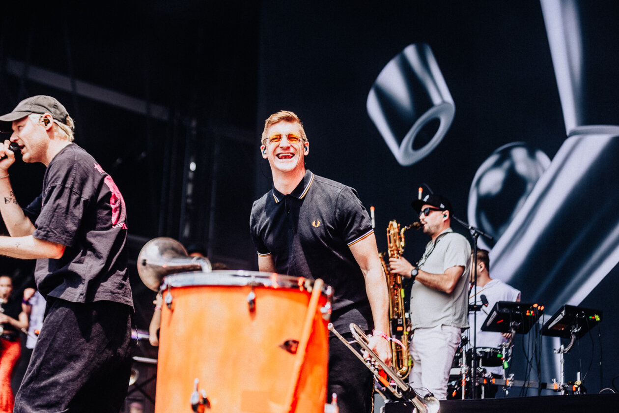 Rock am Ring läuft: Die Ärzte, Queens Of The Stone Age, Green Day, Kerry King u.v.a. schlagen auf. – Querbeat.
