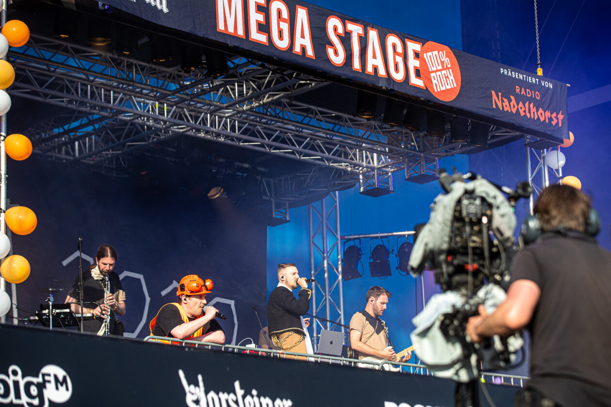 Das Comeback nach Corona featuring Volbeat, Casper, Korn, Beatsteaks, Deftones, Måneskin u.v.a. – Mit eigener Bühne auf der Bühne.