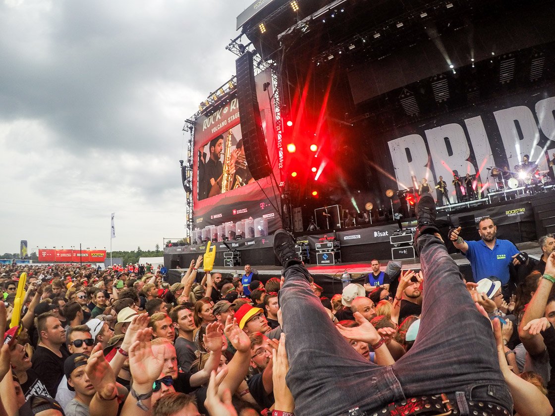 Zurück auf dem Nürburgring: Die Bilder von Deutschlands größtem Festival! – Die Beatsteaks dürften es schwer haben die Perforamance der Broilers zu toppen.