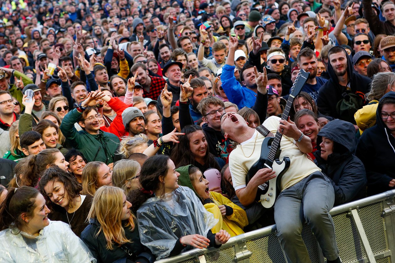 Tool, Die Ärzte, Slipknot, Slayer, Marteria &amp; Casper u.v.a. stürmen den Ring. – Cage The Elephant.