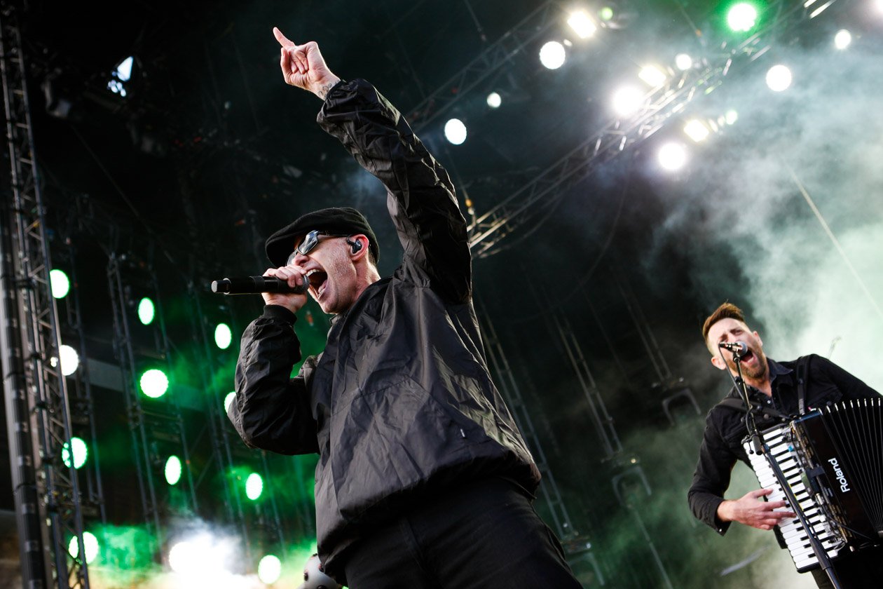 Tool, Die Ärzte, Slipknot, Slayer, Marteria &amp; Casper u.v.a. stürmen den Ring. – Dropkick Murphys.