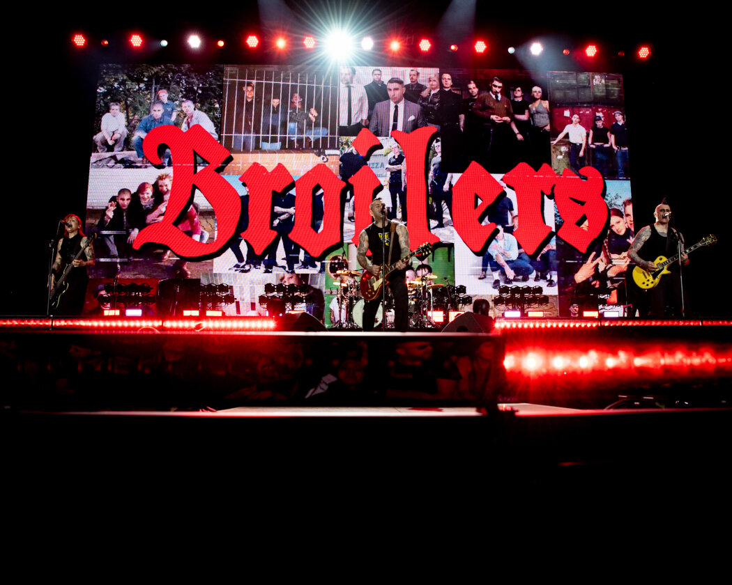 Nach dem Hochwasserdrama im Süden der Republik kehrt zum Glück die Sonne wieder zurück: Green Day, Billy Talent, Marsimoto u.v.a. in Nürnberg. – Broilers.
