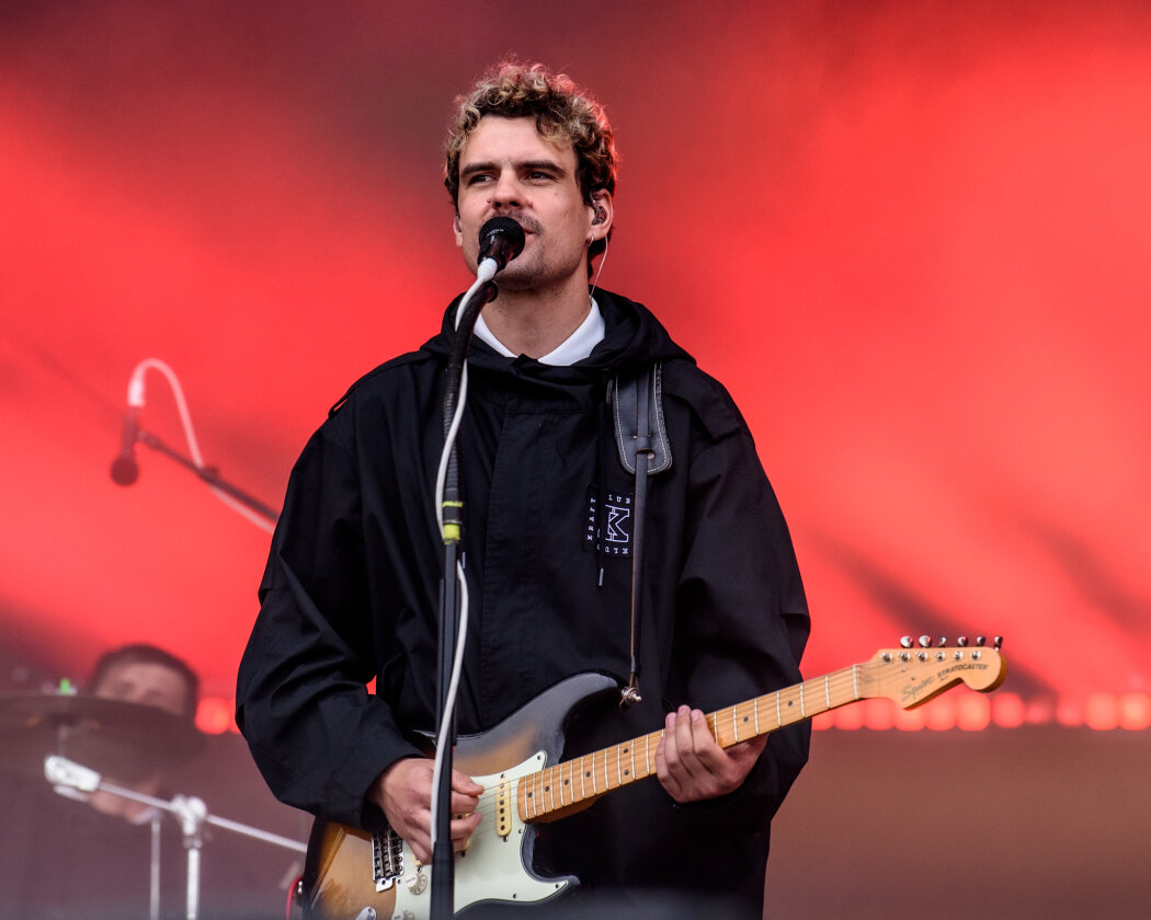 Nach dem Hochwasserdrama im Süden der Republik kehrt zum Glück die Sonne wieder zurück: Green Day, Billy Talent, Marsimoto u.v.a. in Nürnberg. – Kraftklub.