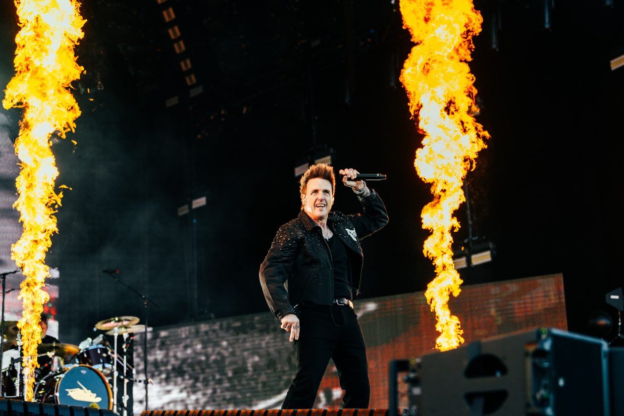 Iron Maiden, Sabaton, Volbeat, The Offspring, Tom Morello, Finch, Bloodywood, Ice Nine Kills, Social Distortion etc. – Papa Roach.