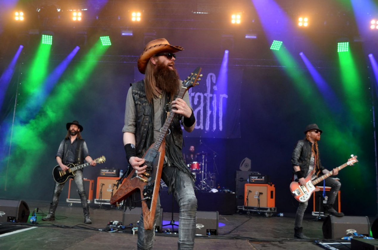 Die Bilder vom Festivalsamstag – Sólstafir.