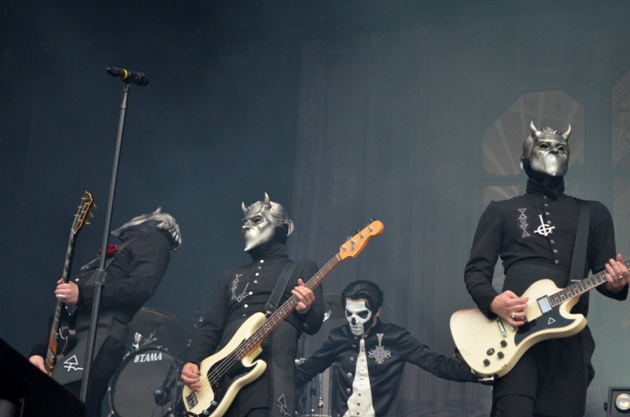 Alle Bilder vom Festivalsonntag – Ghost.