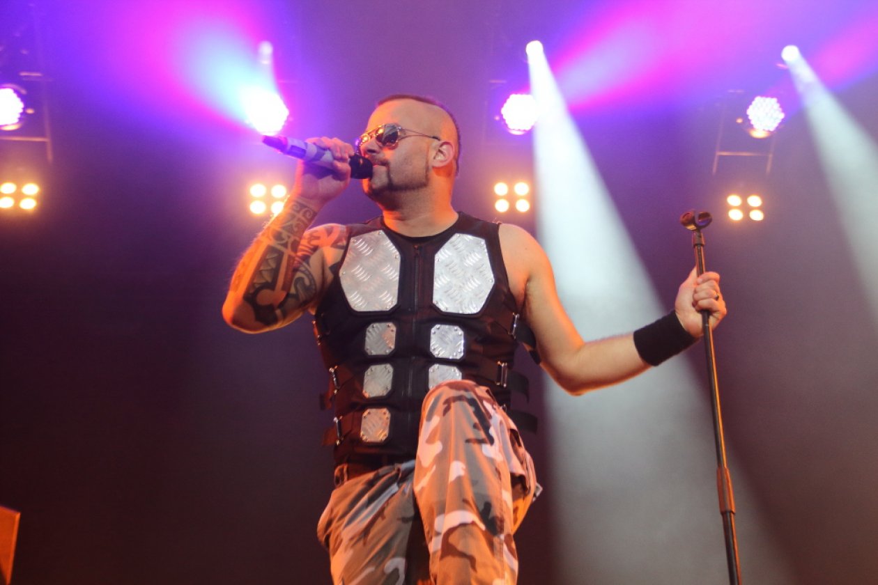 Alle Bilder vom Festivalsonntag – Sabaton.