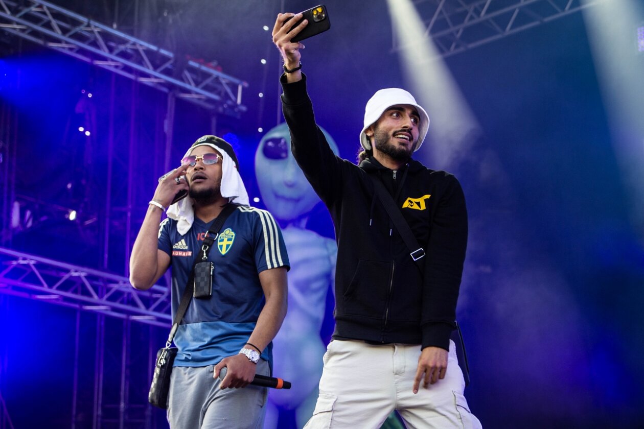 Zum 50. Mal Orange Feeling - mit u.a. Dua Lipa, Post Malone, Turnstile, Robert Plant &amp; Alison Krauss, Sigrid u.a. – Social Media muss schon sein.