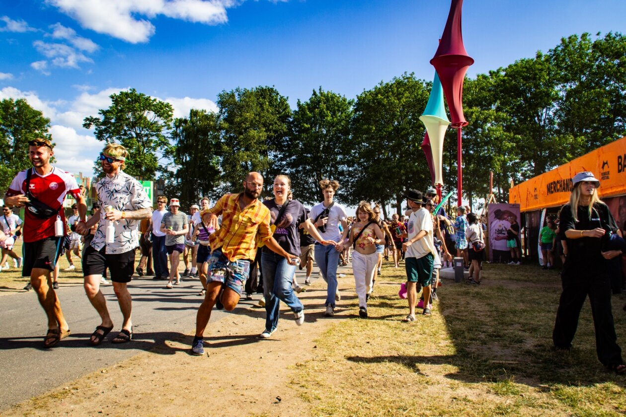 Star-Schaulaufen in Dänemark: Kendrick Lamar, Queens Of The Stone Age, Busta Rhymes, Lil Nas X u.v.a. – Lauft schneller!