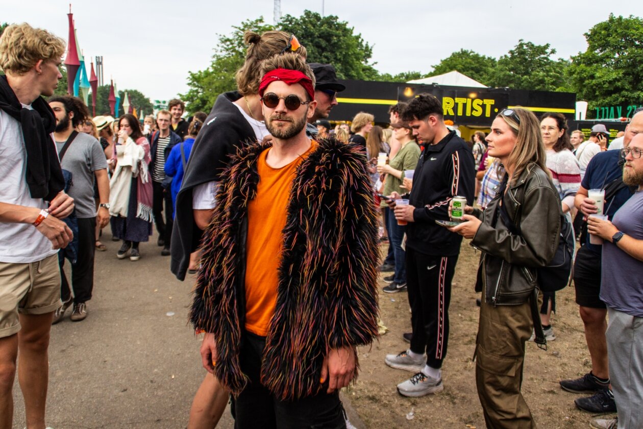 Schaulaufen in Dänemark, Teil zwei: Rosalía, Blur, Lizzo, Loyle Carner etc. – Outfit-Check.