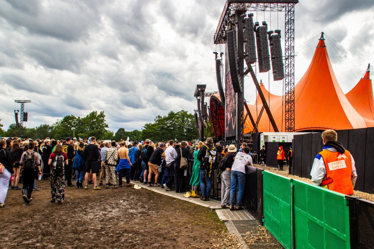 Der letzte Festivaltag mit Jane’s Addition, SZA u.v.a. – ... Schlamm und Musik ...