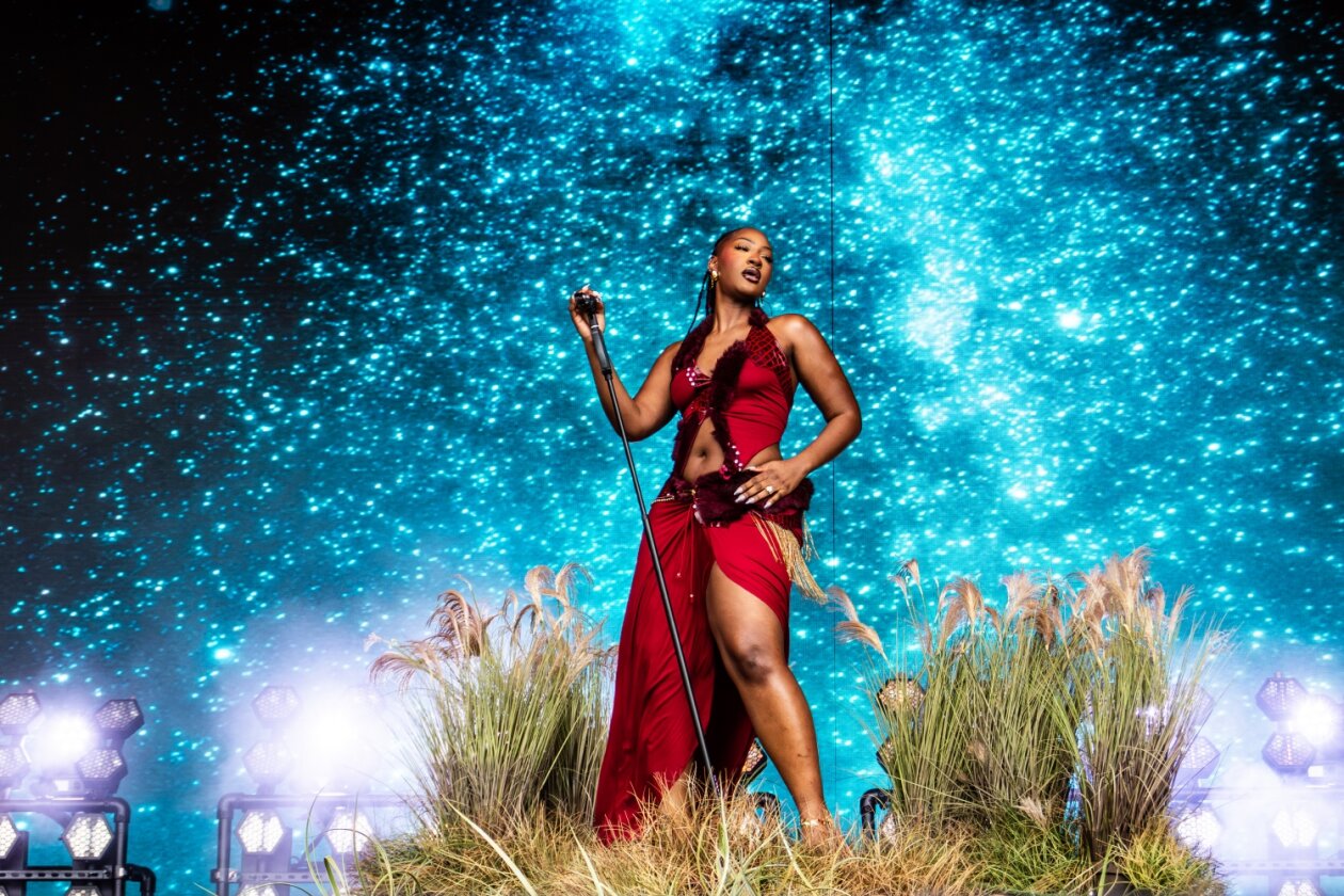 Der letzte Festivaltag mit Jane’s Addition, SZA u.v.a. – Tems.