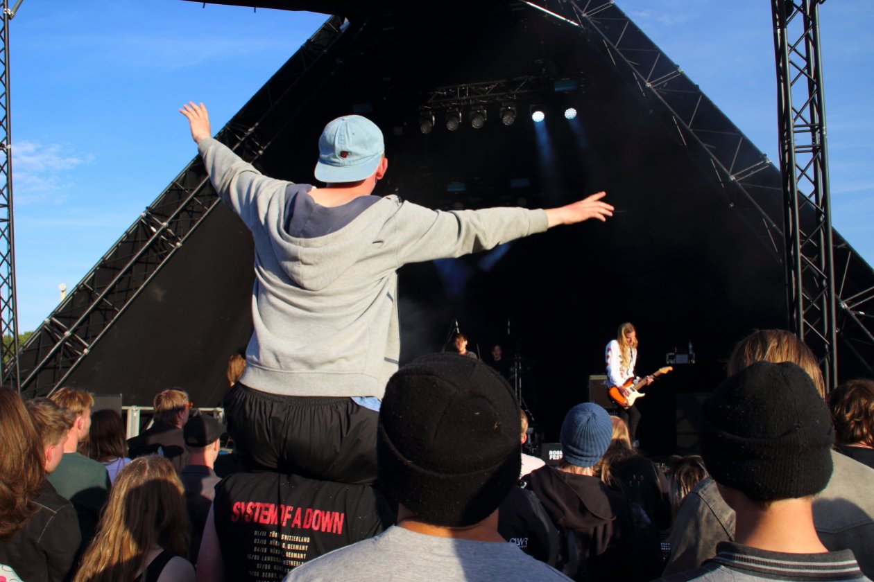 8 Tage Orange Feeling mit Irah, Barselona und der Sith-Invasion. – Fly hier.