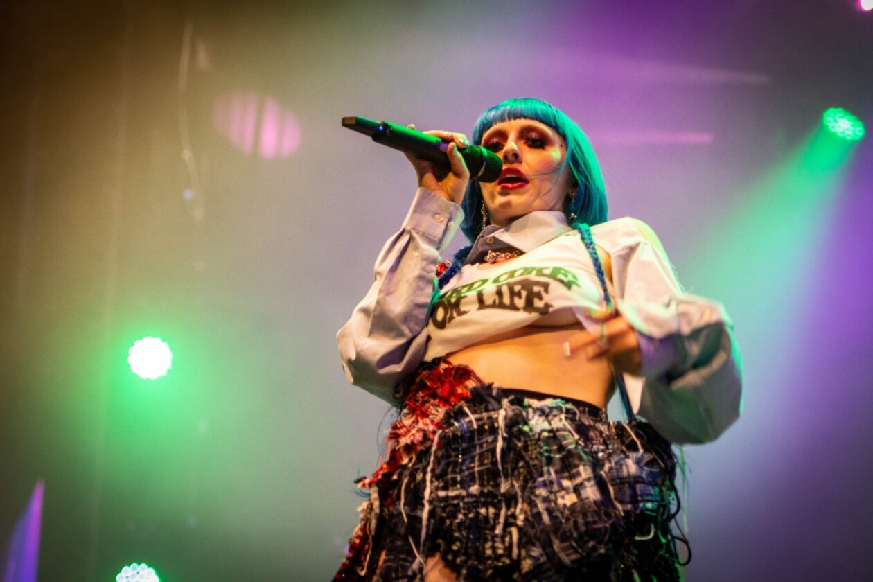 Noch mehr Orange Feeling zum 50. Jubiläum – mit u.a. Megan Thee Stallion, Tyler The Creator und Arlo Parks. – Ashnikko.