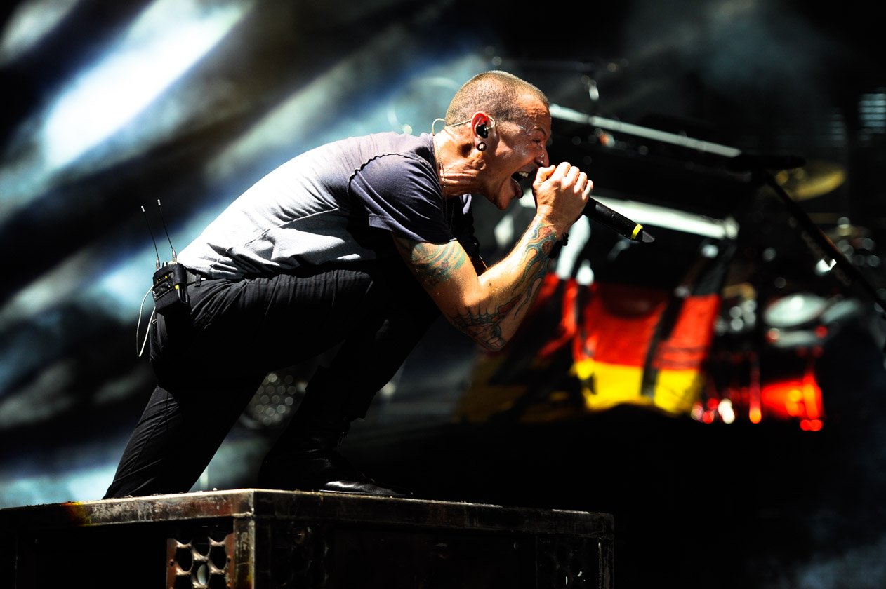 Schnappschüsse ohne Ende: aus dem Fotograben, von der Bühne, mittendrin im Moshpit oder unterwegs auf dem Festivalgelände. – 2014 spielten sie bei Rock am Ring ein Set, als hätten wir 2003. Mein letztes Linkin Park-Konzert war das beste.