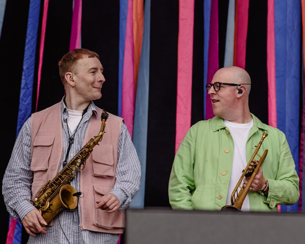 Am Festivalsonntag kommt die Sonne raus: Sido, K.I.Z, Avril Lavigne, Turnstile, Jungle etc. – Spaß bei der Arbeit.