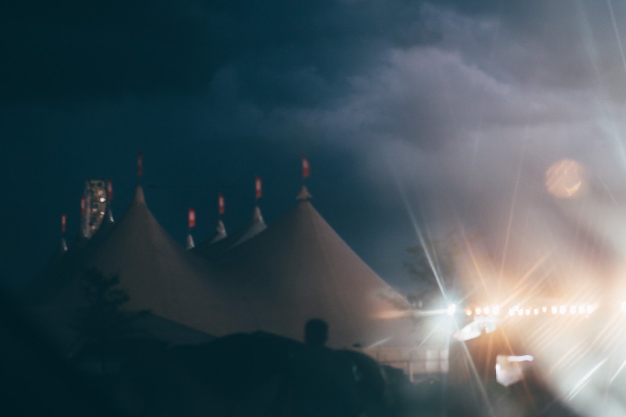 Alle Fotos zum Festival im Süden. – Schade, auf ein besseres 2017!