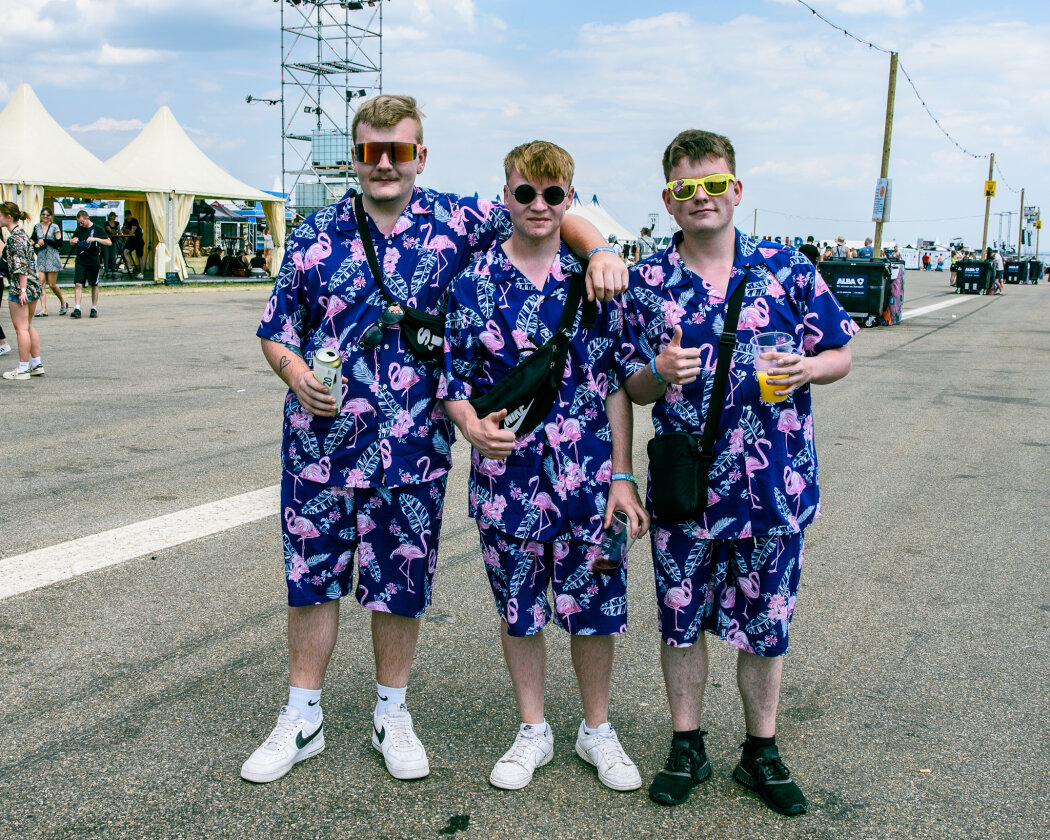 Es ist angerichtet: Queens Of The Stone Age, Die Ärzte, The 1975 u.v.a. in Neuhausen Ob Eck. – Are you ready? Yes!