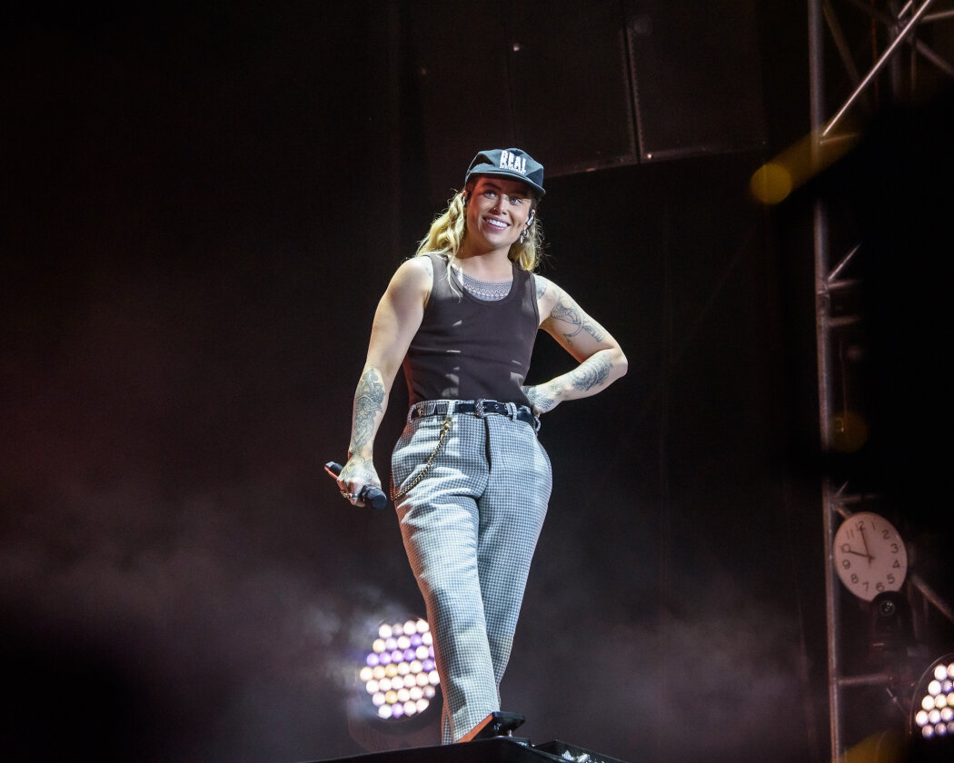Es ist angerichtet: Queens Of The Stone Age, Die Ärzte, The 1975 u.v.a. in Neuhausen Ob Eck. – Tash Sultana.