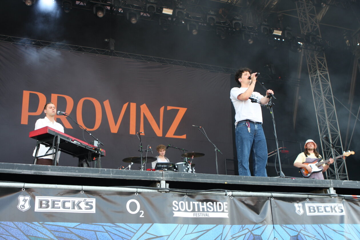 Sommer, Sonne, Southside! Endlich wieder Festival im Süden. – Da sind die Jungs aus der Provinz.