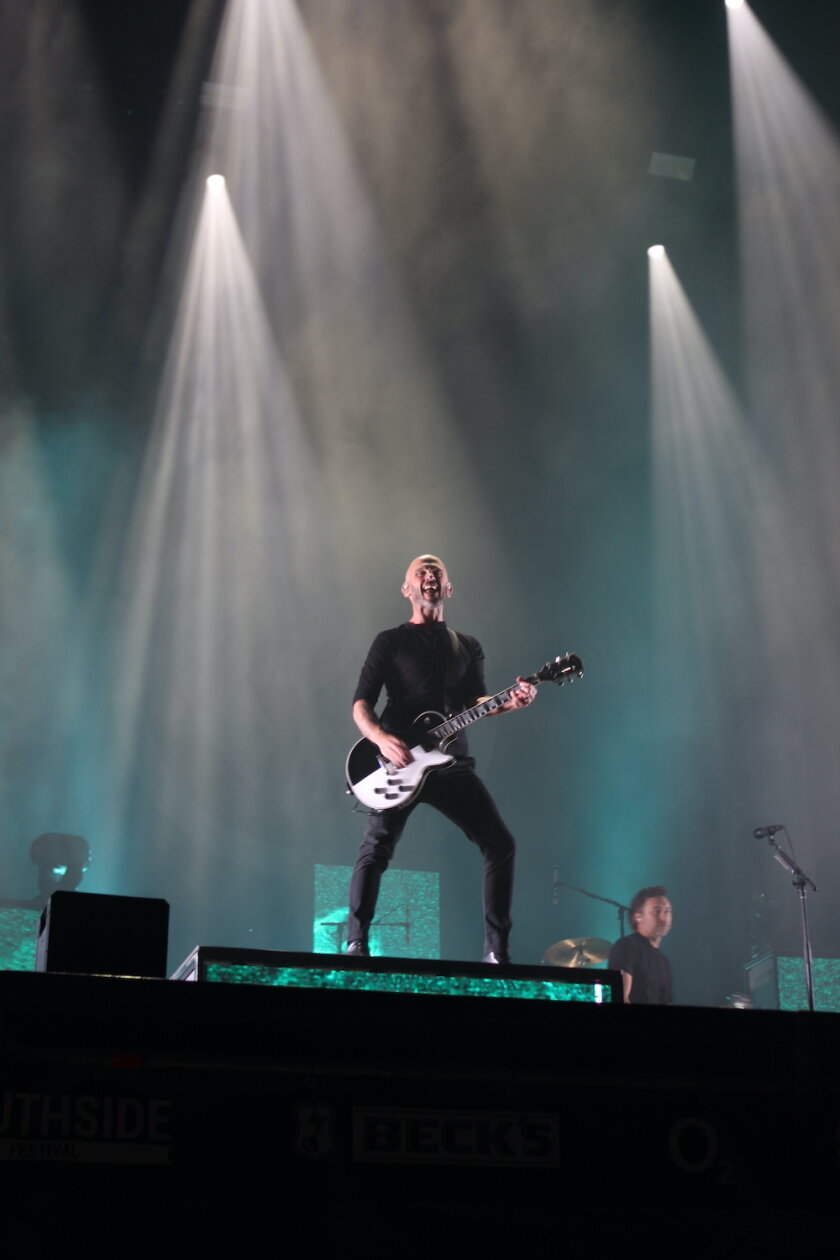 Sommer, Sonne, Southside! Endlich wieder Festival im Süden. – Guitarhero Zach Blair.
