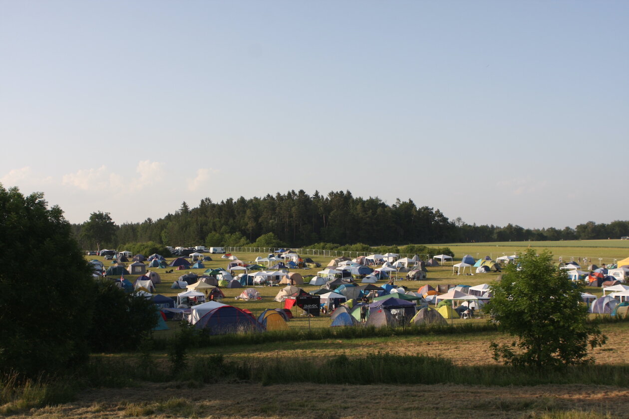 Sommer, Sonne, Southside! Endlich wieder Festival im Süden. – Guten Morgen, das Southside am Sonntag.