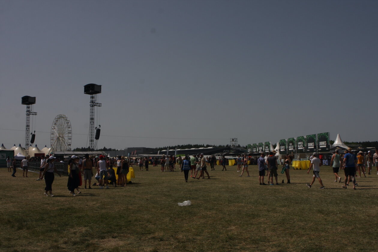 Sommer, Sonne, Southside! Endlich wieder Festival im Süden. – Ein neuer Tag beim Southside.