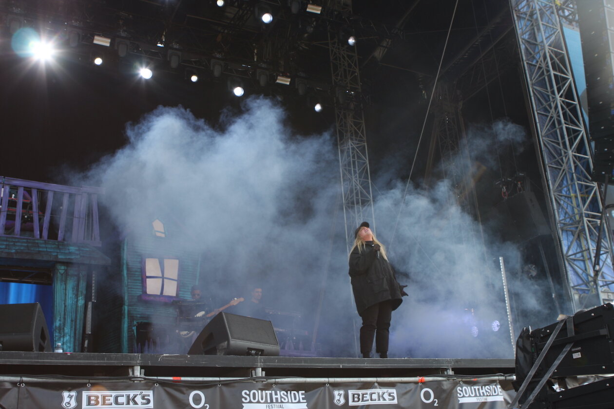 Sommer, Sonne, Southside! Endlich wieder Festival im Süden. – Tones And Me?