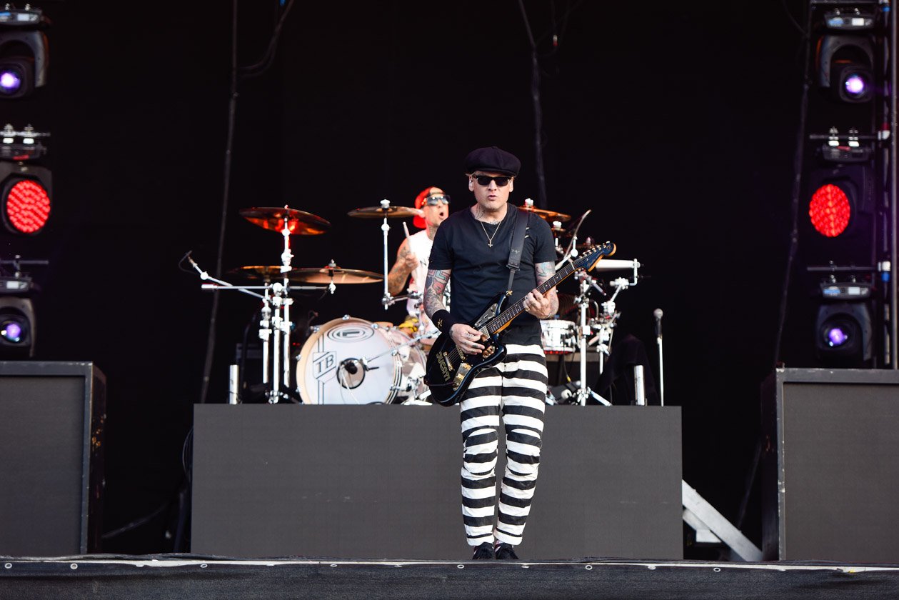 Am letzten Festivaltag gaben noch mal alle Gas: vor und auf den Bühnen. – Blink 182.