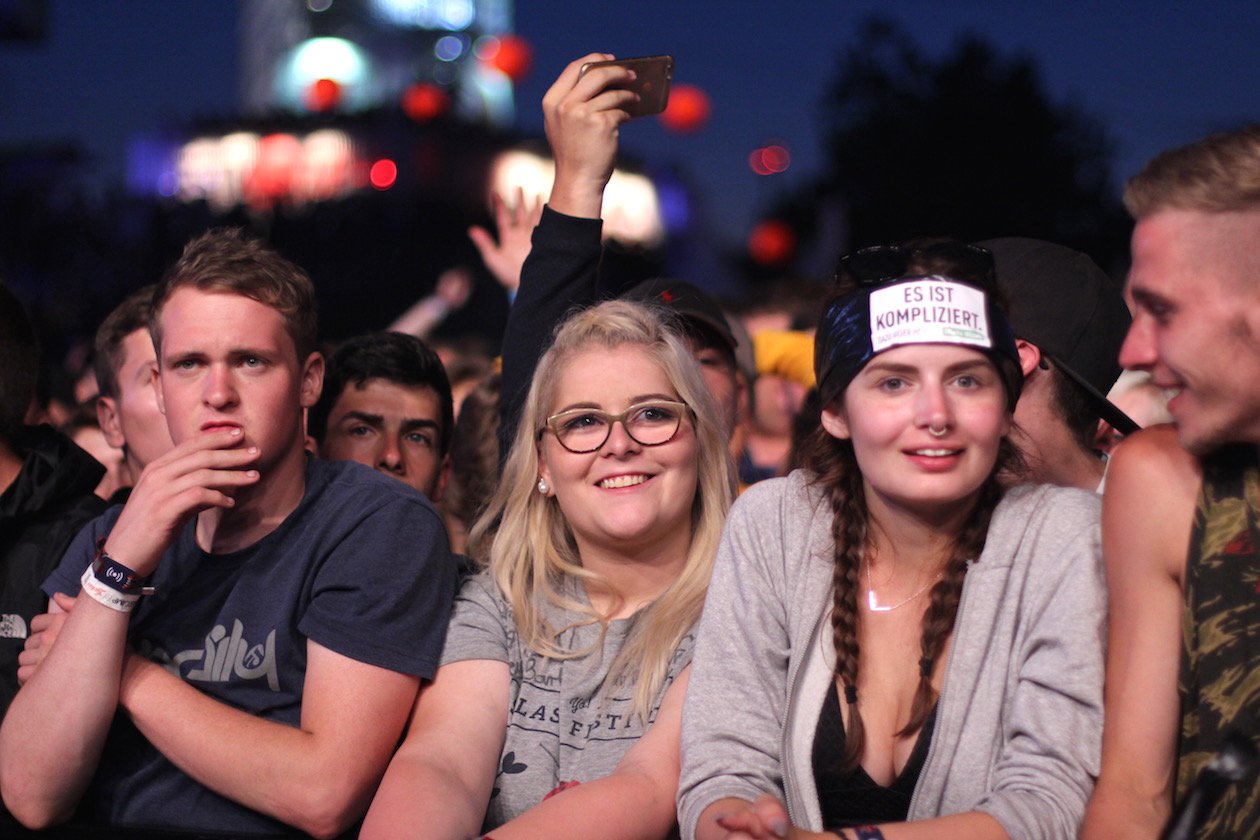 Ferropolis im Sternzeichen des Hip Hop! – Azad-Fans. 