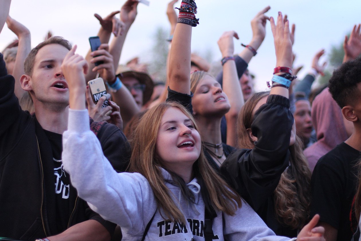 Ferropolis im Sternzeichen des Hip Hop! – Die Besucher feiern den Selfmade-Mann.