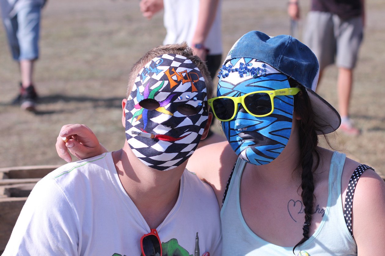 Ferropolis im Sternzeichen des Hip Hop! – Nicht nur Azad hat 'ne Maske.