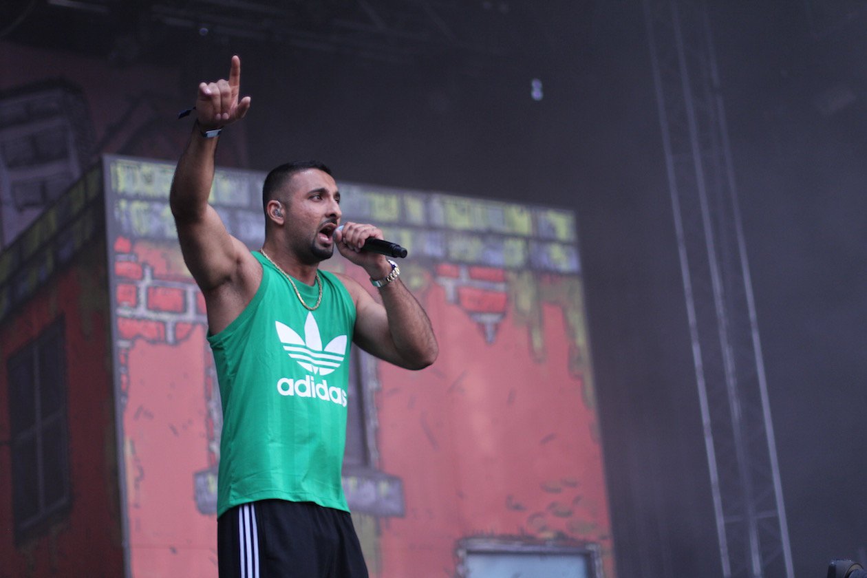 Ferropolis im Sternzeichen des Hip Hop! – Ssio macht die Ansagen.